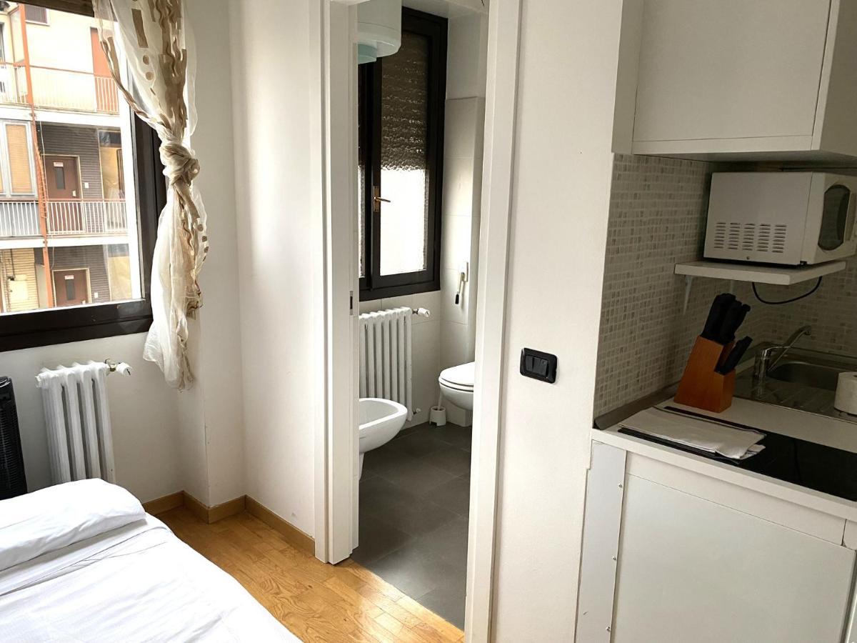 Comfy Studio Near The Central Station Milano Eksteriør billede